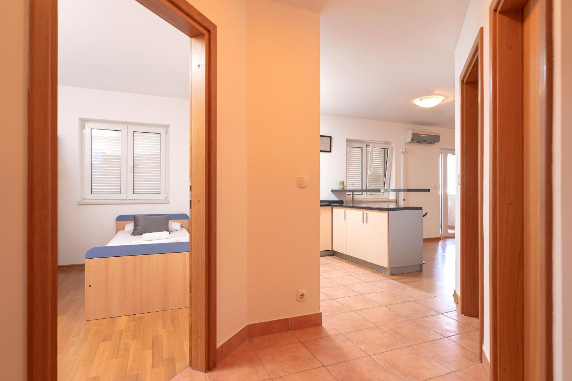 Villa Dalmatia Apartments Bol Exterior photo